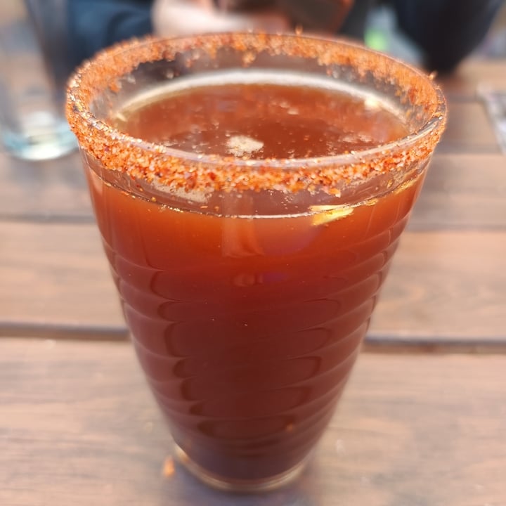 photo of VEGANGOS Michelada media tomate shared by @dianiiiux on  23 Nov 2024 - review