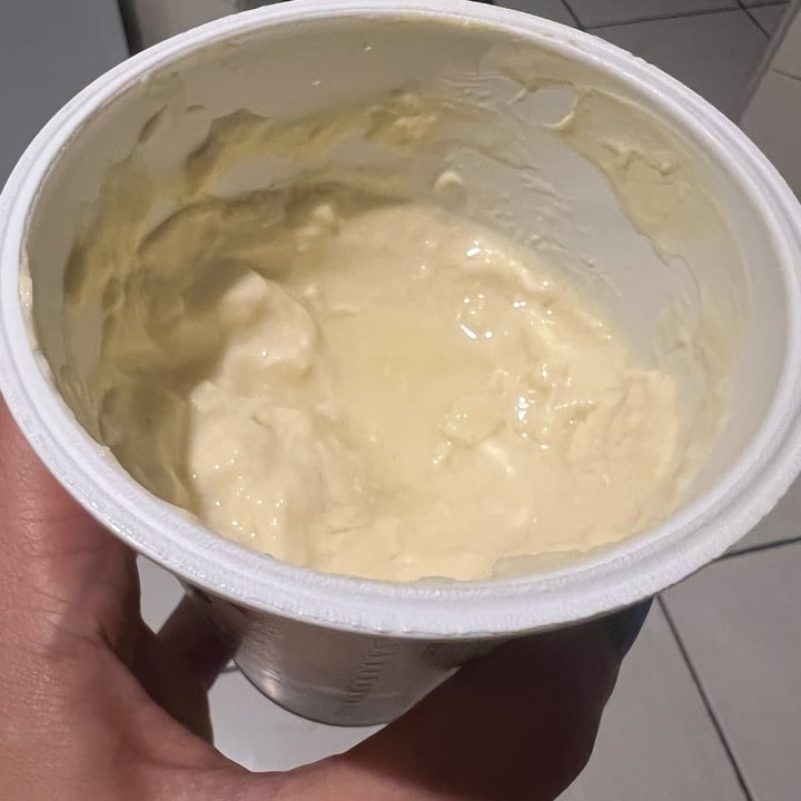 photo of Alpro Skyr Style +Proteína Exótico Mango Maracuyá shared by @deboramora on  02 Oct 2025 - review