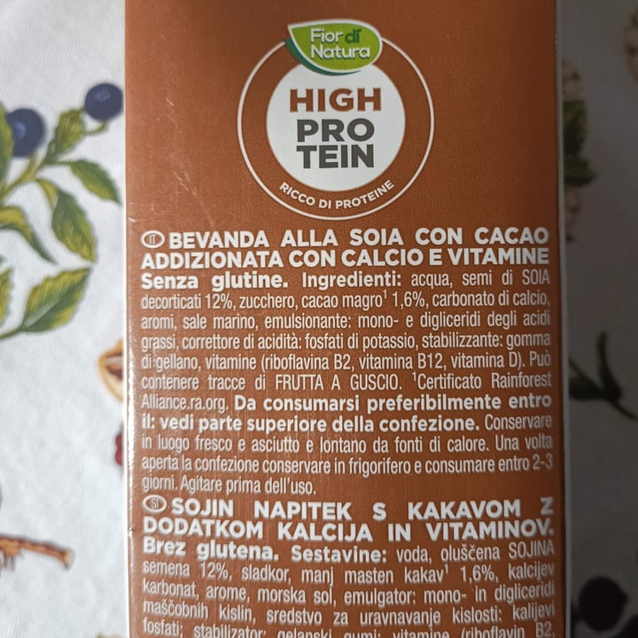 photo of Fior di Natura High Protein Bevanda Alla Soia Con Cacao shared by @valeriedarkblue on  08 Feb 2025 - review