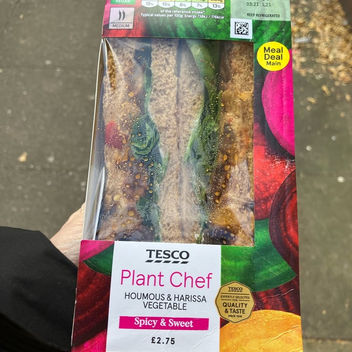 photo of Tesco Plant Chef Roasted Vegetable Houmous & Harissa shared by @joanne71 on  26 Oct 2024 - review