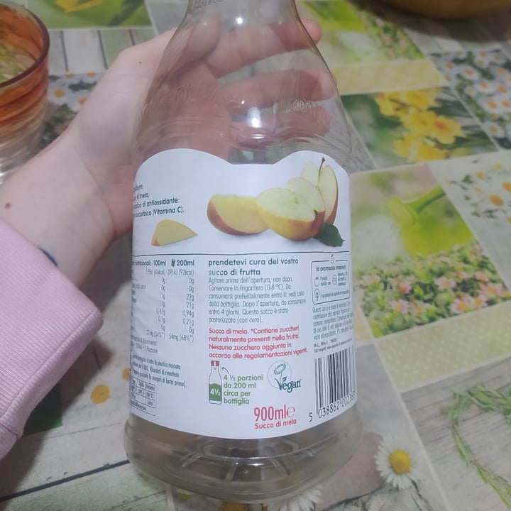 photo of Innocent Apple juice shared by @gretajudo on  16 Oct 2023 - review