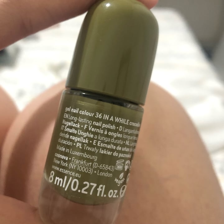 photo of Essence  Gel Nail Colour In a while Crocodile shared by @flaaraujo on  09 Sep 2023 - review