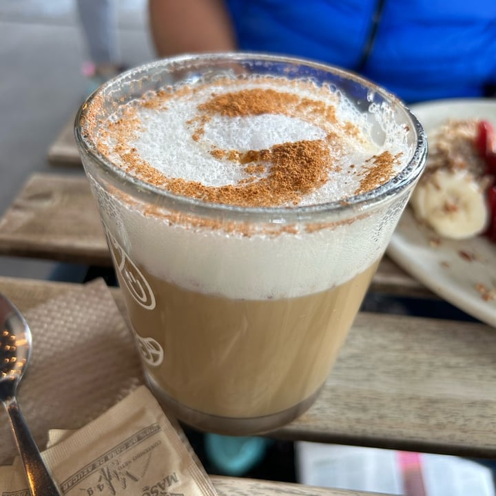 photo of Café Vegetal Capuccino shared by @zullybee on  08 Oct 2023 - review
