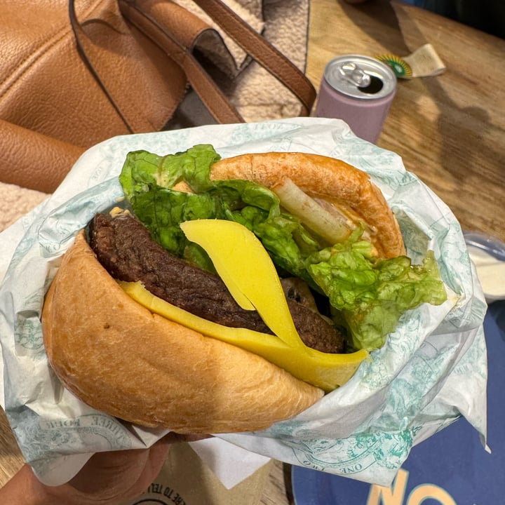photo of LEON Love burger shared by @crueltyfreetan on  25 Jun 2025 - review
