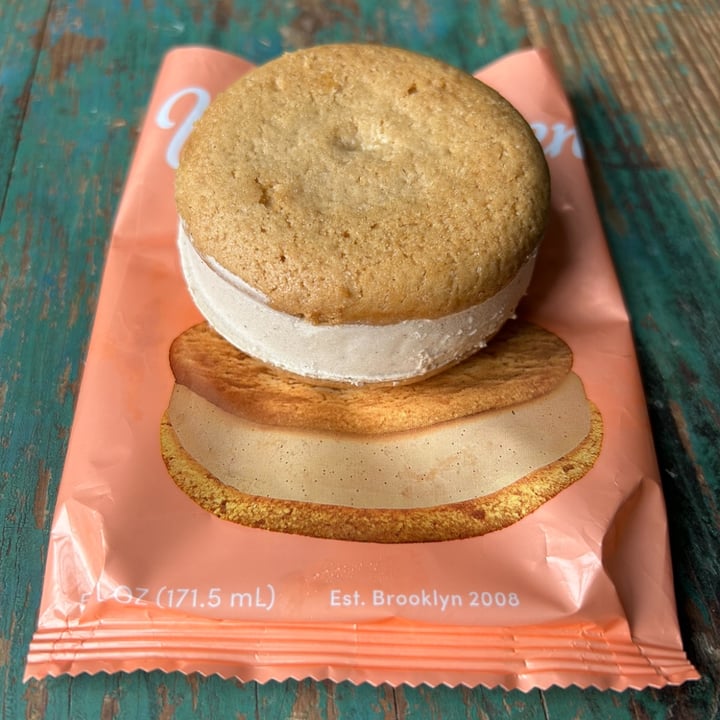 photo of Van Leeuwen Honeycomb & Snickerdoodle Ice Cream Sandwich shared by @carolbrittx on  15 May 2024 - review