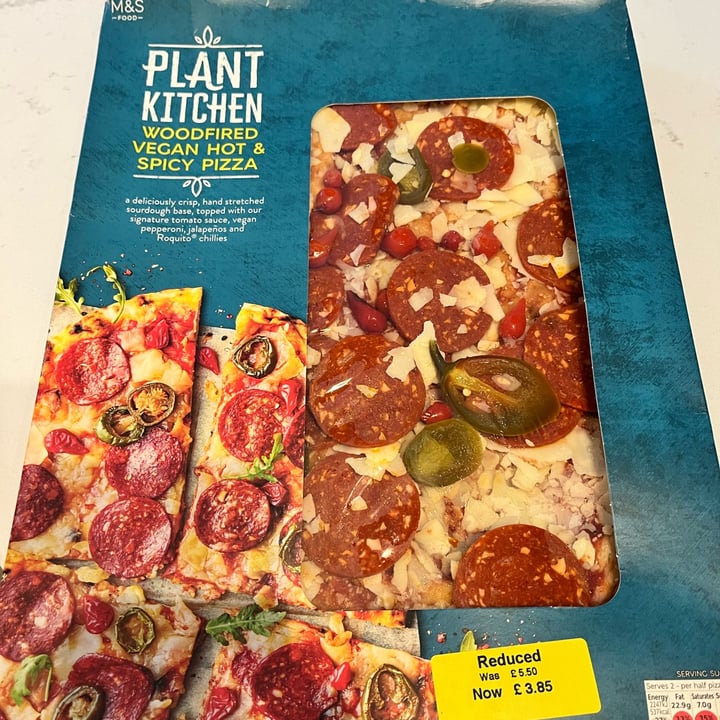 photo of Plant Kitchen (M&S) Woodfired hot and spicy pepperoni pizza shared by @hypnicol on  19 Apr 2024 - review