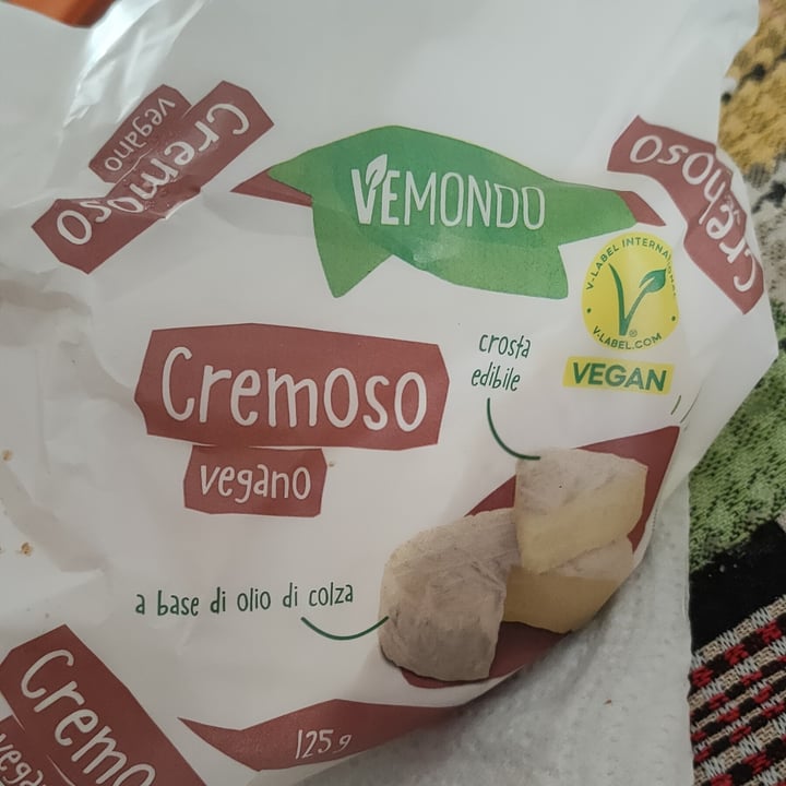 photo of Vemondo cremoso vegano shared by @loveela80 on  06 Aug 2024 - review