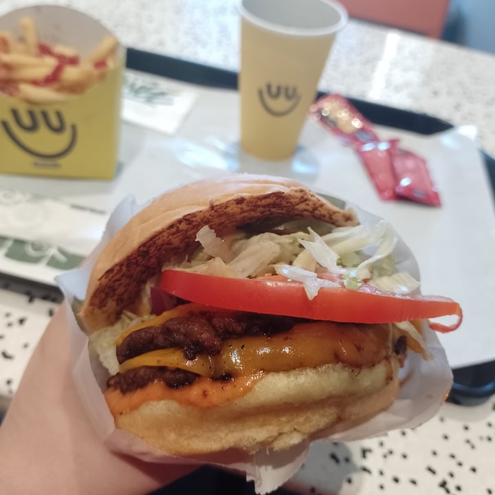 photo of JOY Burgers Barrio Chino Happy Joy shared by @belenvegan on  05 Jan 2024 - review