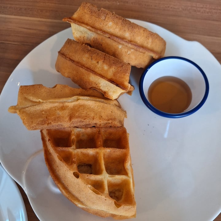 photo of WellSmoocht waffles with maple syrup shared by @veganspicegirl on  06 Oct 2025 - review