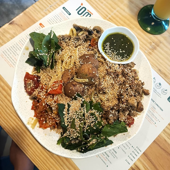 photo of iOm Cocina Plant-Based Fettuccine shared by @ndmuse on  07 Oct 2025 - review