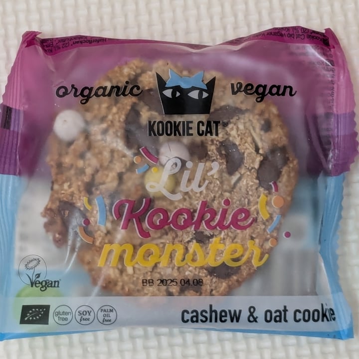 photo of Kookie cat Lil' Kookie Monster shared by @izumi on  09 Mar 2025 - review