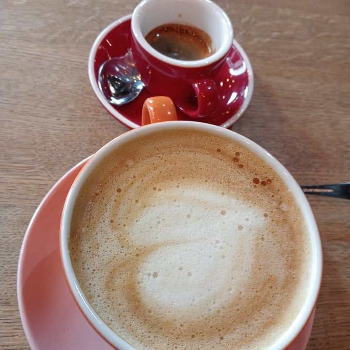 photo of Caffeine LV cappuccino veg shared by @sabatoalmercato on  21 Aug 2025 - review