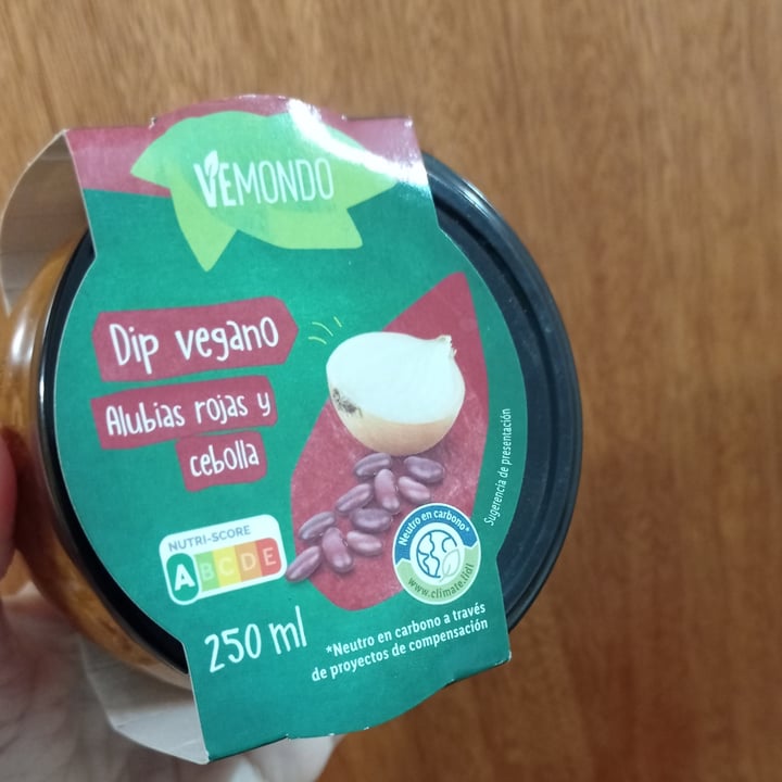 photo of Vemondo vegan dip with red kidney beans & onion shared by @luismas on  19 Mar 2024 - review