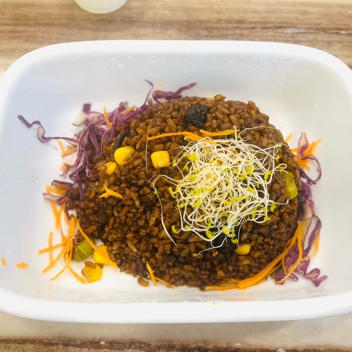 photo of iVegan i vegan olive fried rice shared by @vcatnaps on  10 Sep 2025 - review