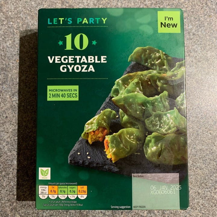 photo of ALDI 10 Vegetable Gyoza shared by @sofiacoruzzi on  29 Jan 2024 - review