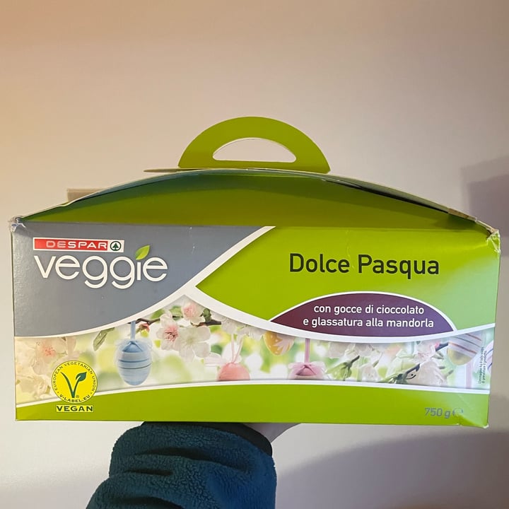 photo of Despar Veggie Dolce di Pasqua con gocce di cioccolato e glassatura alla mandorla shared by @veraab on  06 Apr 2024 - review