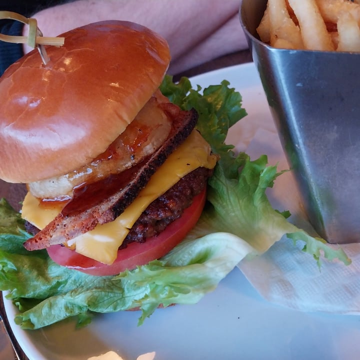 photo of Spirit Elephant chef jorge’s bbq bourbon burger shared by @ohgeorgia on  21 Feb 2024 - review