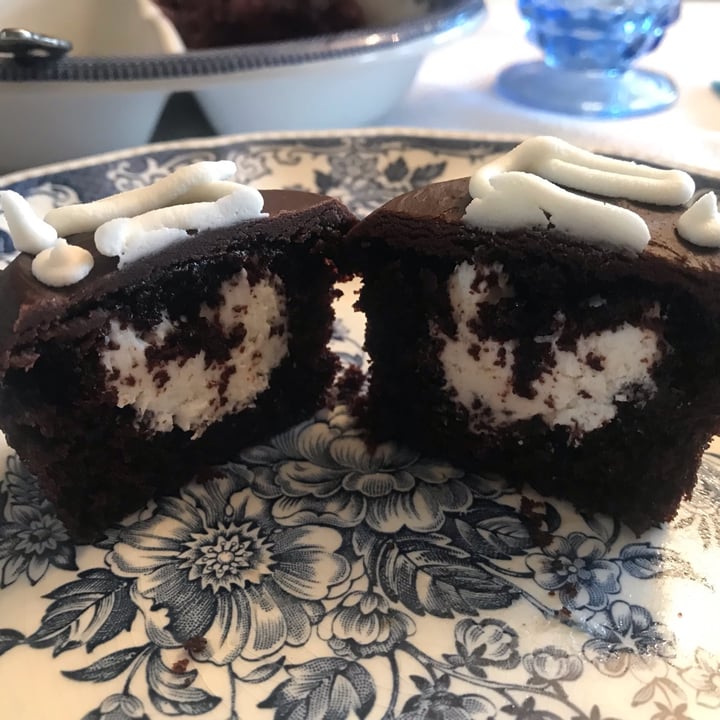 photo of Pattycake Bakery chocolate Ho Ho Cupcake shared by @arronlee on  31 Mar 2024 - review