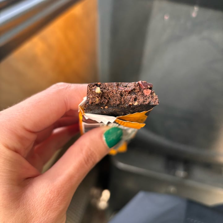 photo of markol Brownie Orange protein bar shared by @erikah on  11 Apr 2024 - review