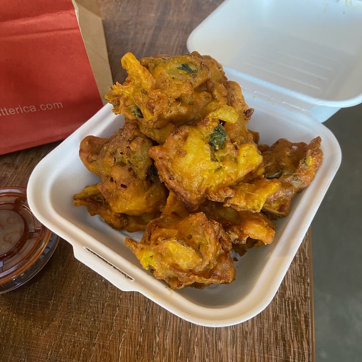 photo of Butterica Indian Kitchen Vegetable Pakora shared by @veggie-meg on  11 May 2024 - review