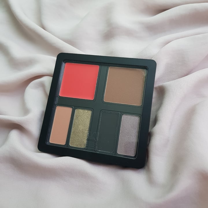photo of MOB BYO palette shared by @dourayra on  10 Sep 2025 - review