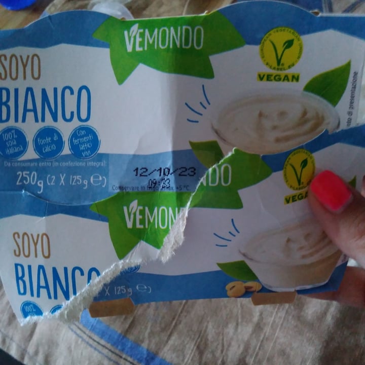 photo of Vemondo Soja yogurth classic shared by @otty86 on  04 Sep 2023 - review