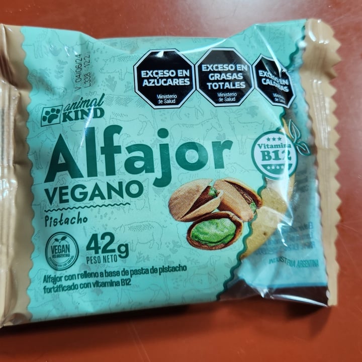 photo of Animal kind Alfajor De Pistacho shared by @ines1989 on  25 Dec 2023 - review