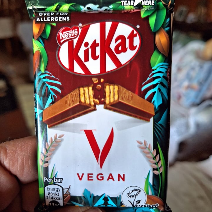 photo of Nestlé Kitkat Vegan shared by @theronkathleen1 on  14 Sep 2023 - review