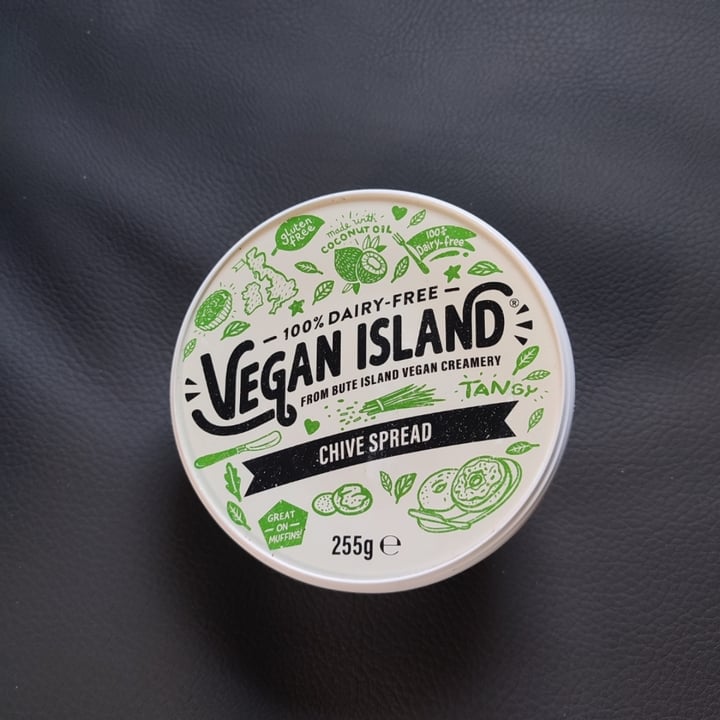 photo of Vegan island Chive-Spread shared by @monica86 on  18 Aug 2023 - review