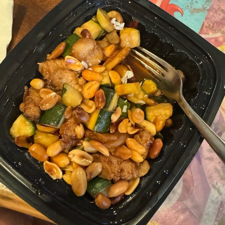 photo of Yummy Yummy Asian Cuisine Kung Pao Soy Gluten shared by @convicti0n on  11 Aug 2024 - review