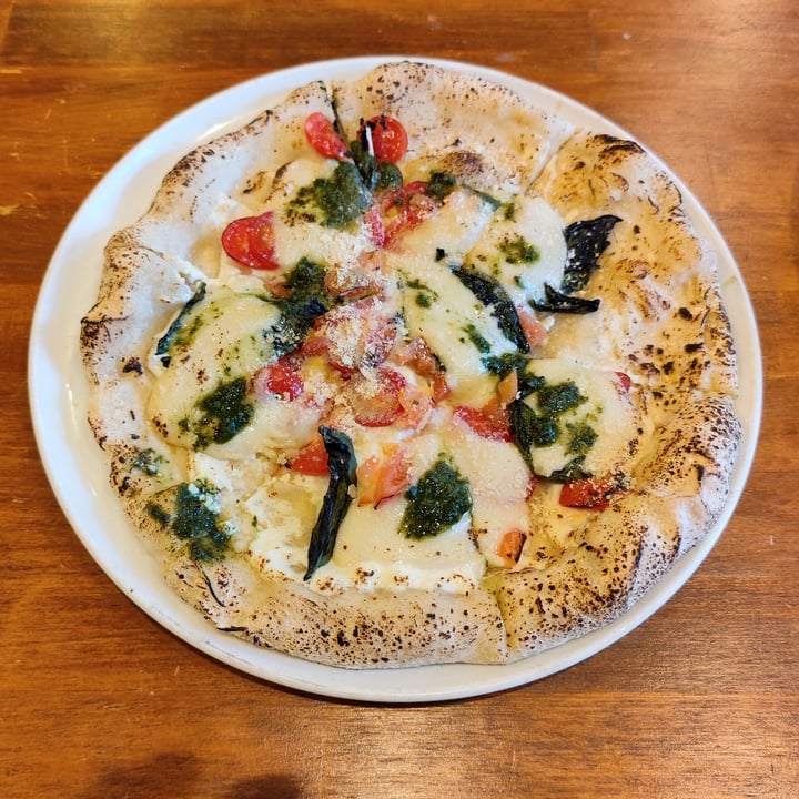 photo of Sukhasana | スカーサナ ポッツォーリ Margherita Bianca shared by @rominaguch on  23 Aug 2025 - review