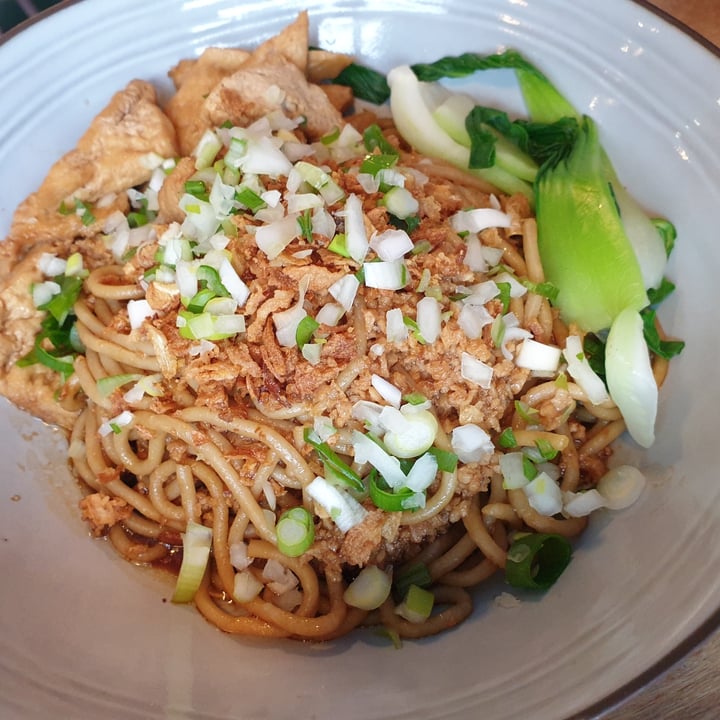 photo of Ravintola Noodle Lab Fried Noodle Vegan shared by @ghostyalba on  08 Oct 2024 - review