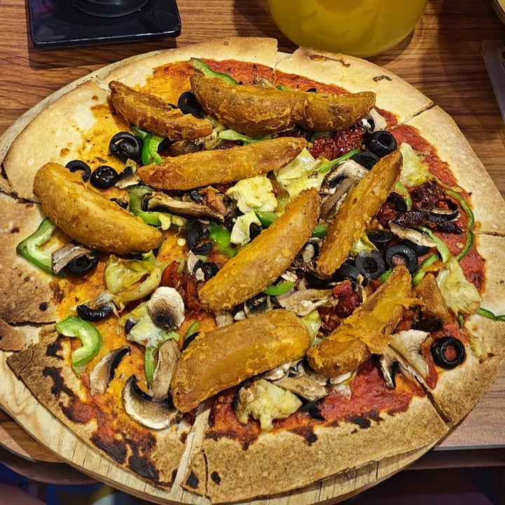 photo of Mi Lola Cocina de la Abuela Pizza Vegetariana shared by @aerin on  06 Jul 2024 - review