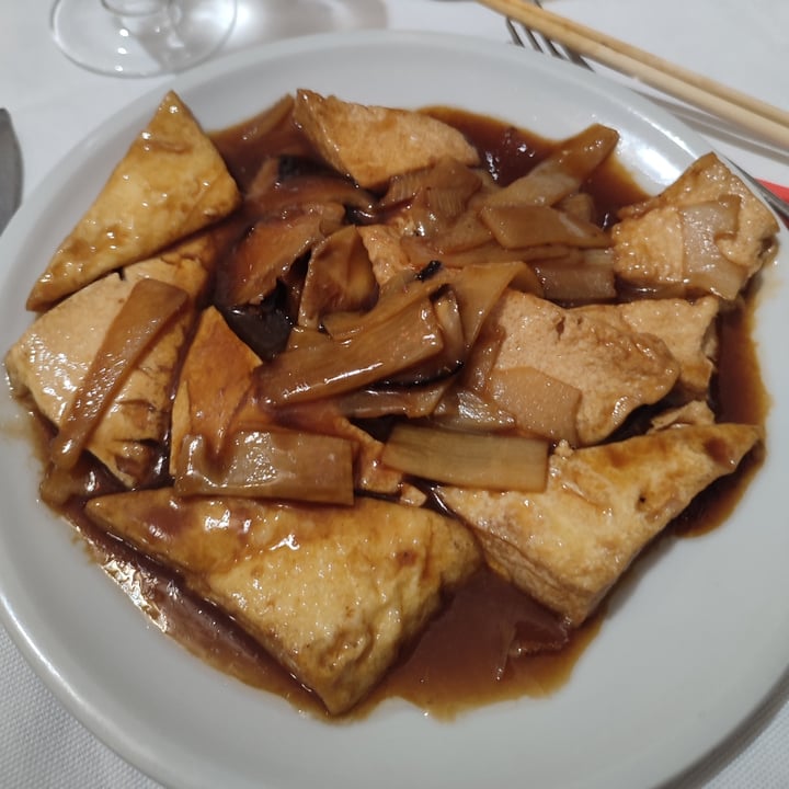 photo of King Hua dal 1981 Tofu Con Bambù E Funghi shared by @hella on  07 Apr 2024 - review