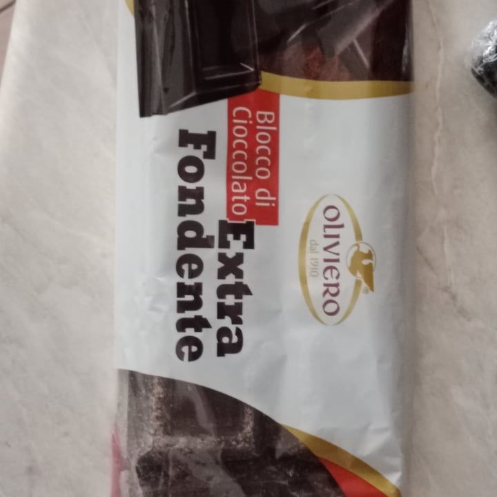 photo of Oliviero Cioccolato Extra Fondente shared by @francescaglad7 on  16 Jun 2024 - review