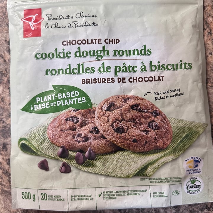 photo of President's Choice Cookie Dough Rounds shared by @nowmakeitvegan on  14 Jul 2024 - review