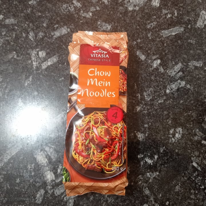 photo of VitAsia Chow Mein Noodles shared by @alejandro-alvaro on  17 Sep 2023 - review