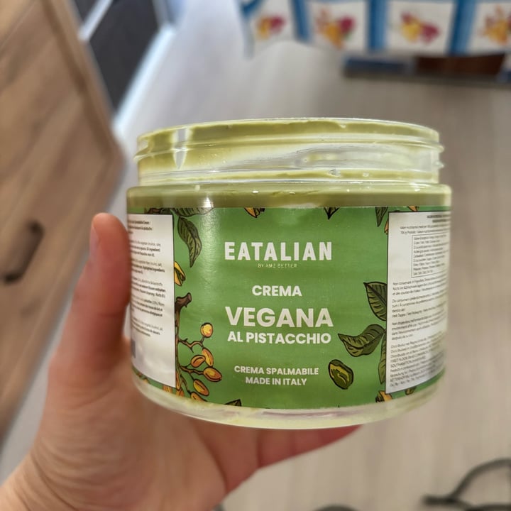 photo of Eatalian crema vegana al pistacchio shared by @cindylala on  18 May 2025 - review