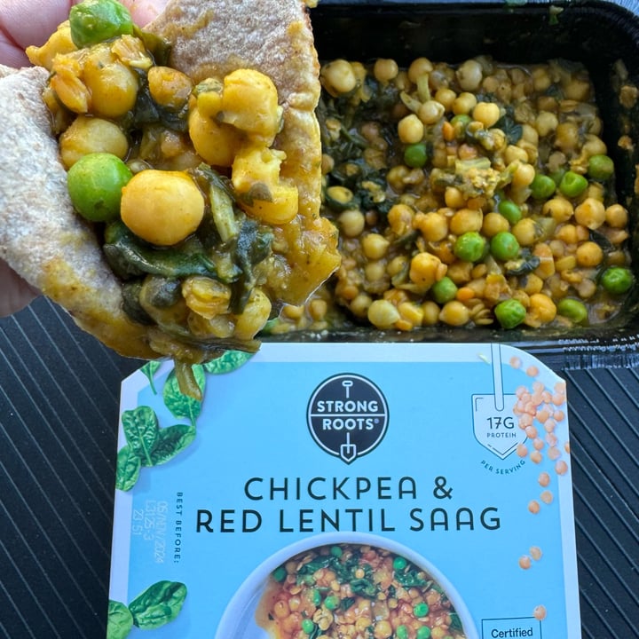 photo of Strong Roots Chickpea & Red Lentil Saag shared by @berryveganplanet on  20 Apr 2024 - review