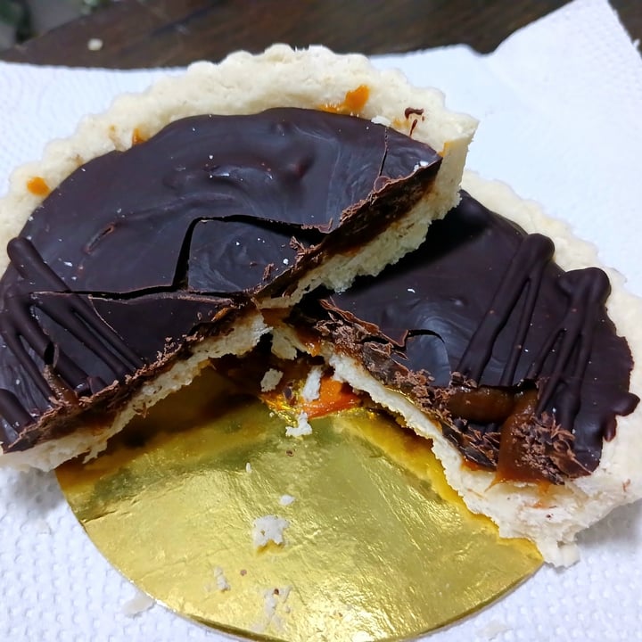 photo of SpikaLion Mini tarta de chocolate y dulce de leche shared by @pinkvegan85 on  25 Nov 2024 - review