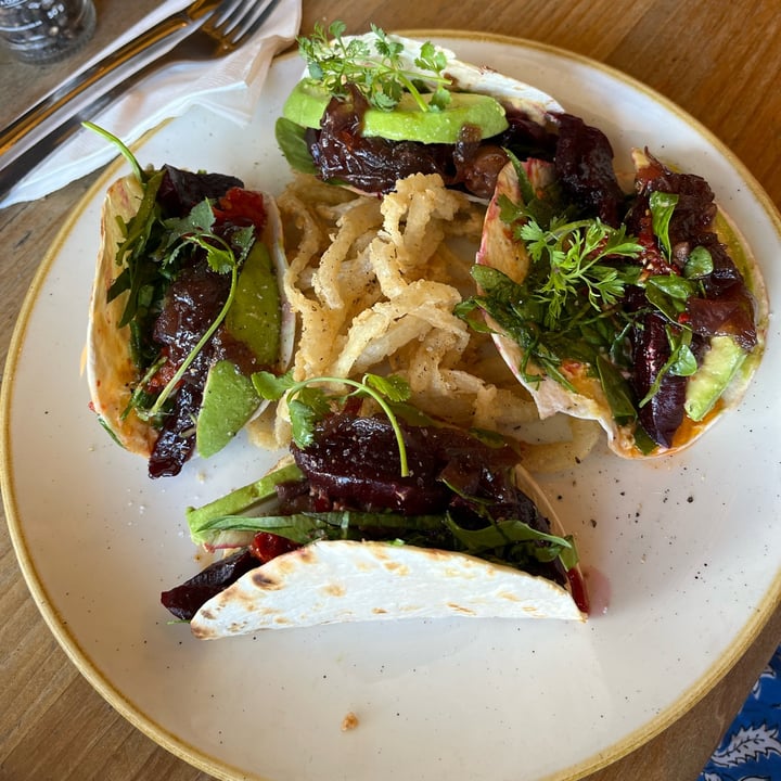 photo of Lekker Kalk Bay Cape Town South Africa Hummus Tacos shared by @mimi2308 on  03 Dec 2023 - review