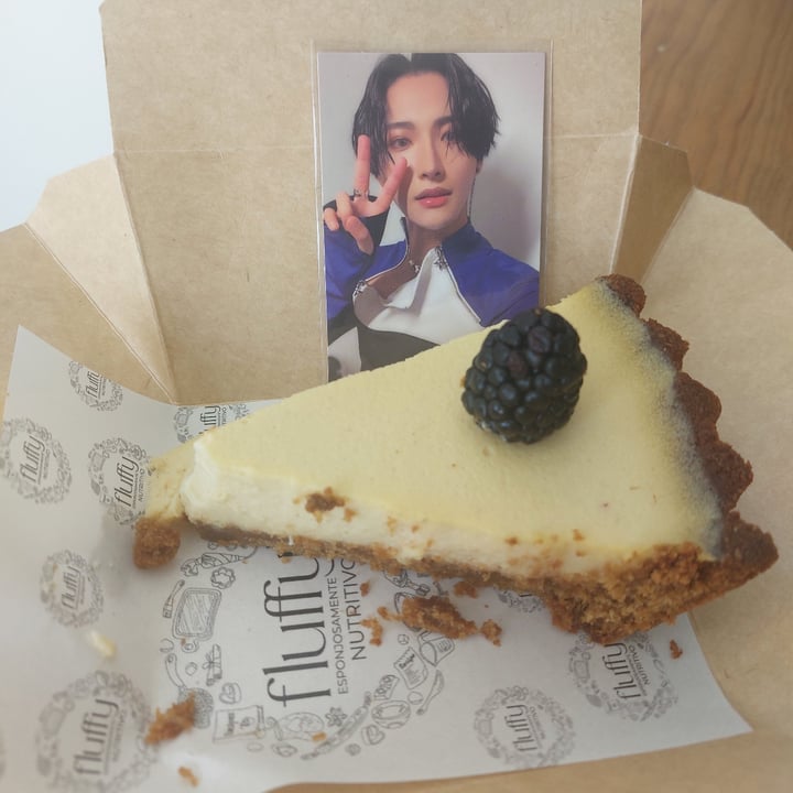 photo of Pasteleria Fluffy pay de naranja vegano shared by @mafeeersm on  03 Apr 2025 - review