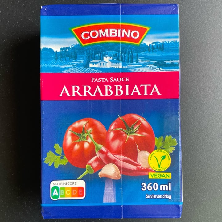 photo of Combino Arrabiata pasta sauce shared by @gruenepaprika on  23 May 2024 - review