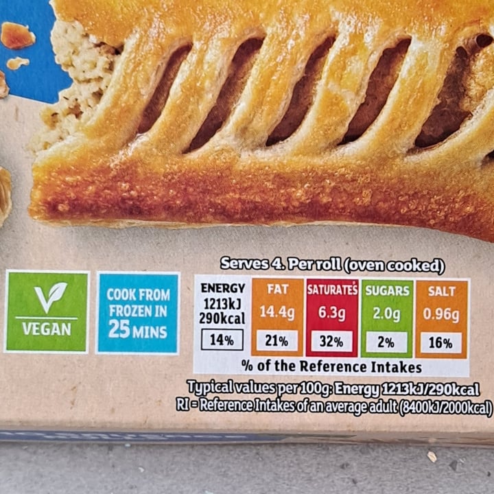 photo of Plant Pioneers 4 Vegan No Sausage Rolls shared by @outgrowing8carnism on  04 Sep 2025 - review