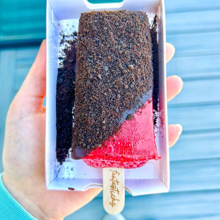 photo of Fantasticks One Loudoun Strawberry Pop shared by @natsveganfood on  13 Apr 2024 - review