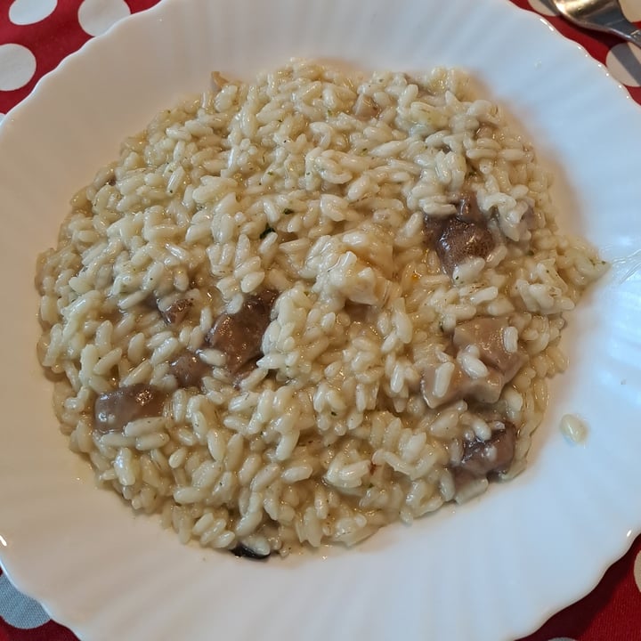photo of Coop Bontà di funghi surgelati già puliti e tagliati shared by @animalsright on  28 Aug 2025 - review