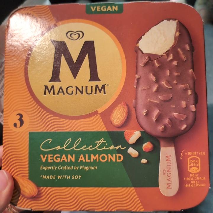photo of Magnum Mini Almond shared by @mitsukai24 on  17 Jun 2025 - review