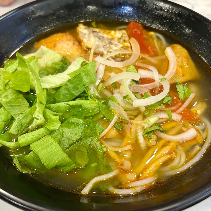 photo of VeganPho - Lucky Plaza Crab Noodles 素螃蟹面 shared by @ziggyradiobear on  27 Jan 2024 - review