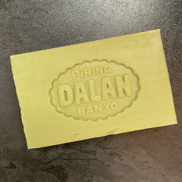 photo of Dalan 100% Pure Olive Oil Shampoo Bar shared by @hoodedgirl on  17 Jan 2024 - review