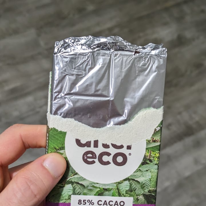 photo of Alter Eco 85% Cacao Raspberry Blackout shared by @brtjohns on  12 Nov 2023 - review